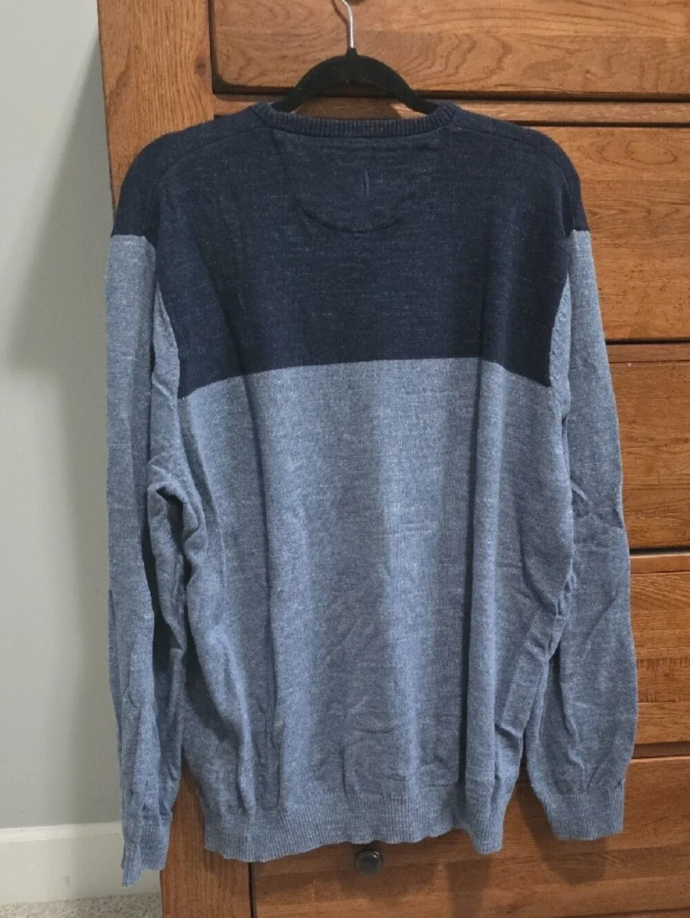 johnnie-O Men's Two-Tone Crewneck Sweater in Navy and Heather Gray